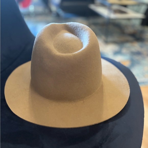 Olive & Pique Wool Felt Hat - Picture 3 of 6